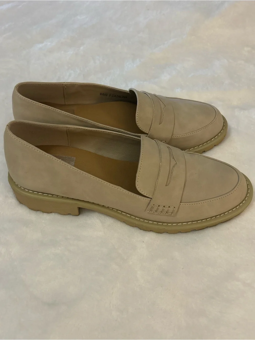 Dolce Vita Catalina Nude Lug Sole Loafers Women’s Size 9 Slip On Shoes
